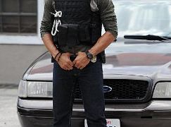 Graceland: 2x06 The Unlucky One - zdjęcia promocyjne