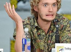 Ekipa Reign na Comic-Conie 2014