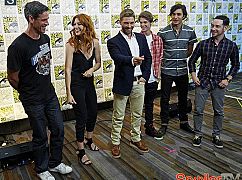 Ekipa Pod kopułą na Comic-Conie 2014