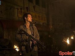 Wrogie niebo: 4x07 Saturday Night Massacre - zdjęcia promocyjne