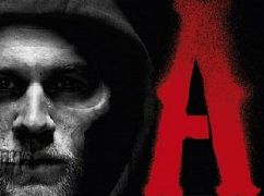 Plakaty promocyjne 7 sezonu serialu Synowie anarchii