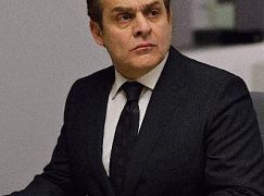 Wirus: 1x04 Runaways - zdjęcia promocyjne