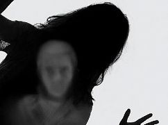 Plakaty promocyjne 1 sezonu serialu The Intruders