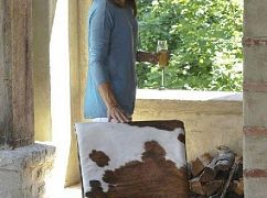 Satisfaction: 1x08 ...Through Security - zdjęcia promocyjne