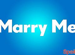 Plakaty promocyjne 1 sezonu serialu Marry Me