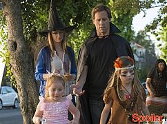Married: 1x09 Halloween - zdjęcia promocyjne