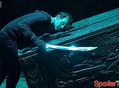 Wirus: 1x11 The Third Rail - zdjęcia promocyjne