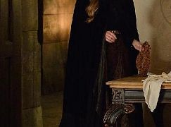 Reign: 2x02 Drawn and Quartered - zdjęcia promocyjne