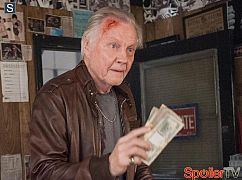 Ray Donovan: 2x12 The Captain - zdjęcia promocyjne