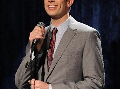 Mulaney: 1x04 Sweet Jane - zdjęcia promocyjne