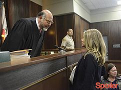 Benched: 1x01 Pilot - zdjęcia promocyjne