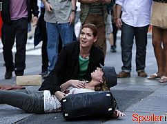 The Mysteries of Laura: 1x06 The Mystery of the Red Runway - zdjęcia promocyjne