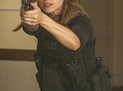 Chicago PD: 2x04 Chicken, Dynamite, Chainsaw - zdjęcia promocyjne