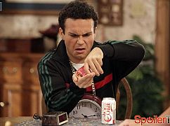 The Goldbergs: 2x05 Family Takes Care of Beverly - zdjęcia promocyjne