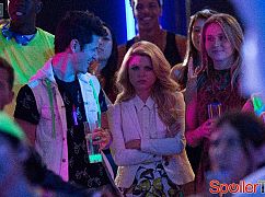 Faking It: 2x06 The Ecstasy and the Agony - zdjęcia promocyjne