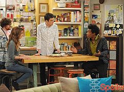 Mulaney: 1x06 Power Moves - zdjęcia promocyjne