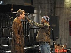 Mulaney: 1x06 Power Moves - zdjęcia promocyjne