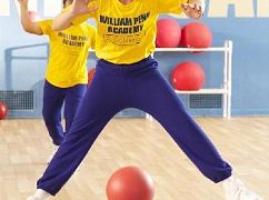 The Goldbergs: 2x06 Big Baby Ball - zdjęcia promocyjne