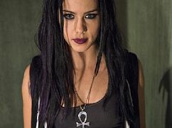 Arrow: 3x05 The Secret Origin of Felicity Smoak - zdjęcia promocyjne
