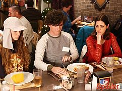 Pępek świata: 6x07 Thanksgiving VI - zdjęcia promocyjne