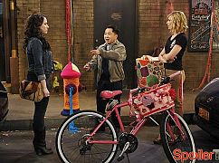 Dwie spłukane dziewczyny: 4x04 And The Old Bike Yarn - zdjęcia promocyjne