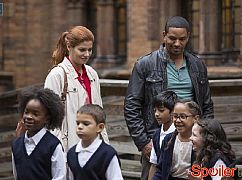 The Mysteries of Laura: 1x09 The Mystery of the Dysfunctional Dynasty - zdjęcia promocyjne