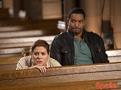 The Mysteries of Laura: 1x09 The Mystery of the Dysfunctional Dynasty - zdjęcia promocyjne