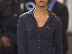 The Mysteries of Laura: 1x09 The Mystery of the Dysfunctional Dynasty - zdjęcia promocyjne