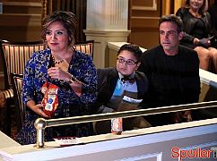 Cristela: 1x07 Enter Singing - zdjęcia promocyjne
