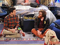 Mulaney: 1x09 World's Collide - zdjęcia promocyjne