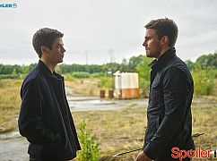 The Flash: 1x08 Flash vs. Arrow - zdjęcia promocyjne