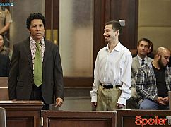 Benched: 1x06 Rights and Wrongs - zdjęcia promocyjne
