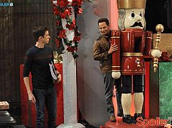 Mulaney: 1x08 It's A Wonderful Home Alone - zdjęcia promocyjne