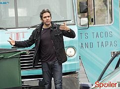 The Mysteries of Laura: 1x11 The Mystery of the Frozen Foodie - zdjęcia promocyjne