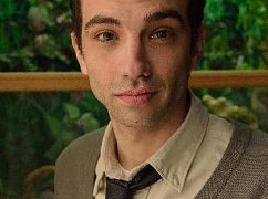 Man Seeking Woman: 1x01 Lizard - zdjęcia promocyjne