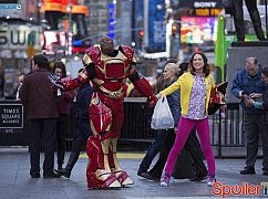 Zdjęcia promocyjne z 1 sezonu serialu Unbreakable Kimmy Schmidt