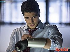 Arrow: 3x10 Left Behind - zdjęcia promocyjne