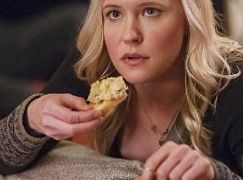 Sirens: 2x01 Briandipity - zdjęcia promocyjne