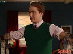 The Mysteries of Laura: 1x12 The Mystery of the Fateful Fire - zdjęcia promocyjne
