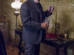 Zdjęcia promocyjne 1 sezonu serialu The Lizzie Borden Chronicles
