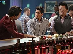 Young and Hungry: 2x01 Young & Too Late - zdjęcia promocyjne