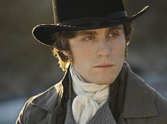 Zdjęcia promocyjne obsady 1 sezonu serialu Poldark