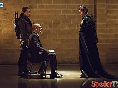 Arrow: 3x18 Public Enemy - zdjęcia promocyjne
