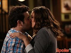 Undateable: 2x02 Candace's Boyfriend Walks Into a Bar - zdjęcia promocyjne