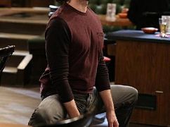 Undateable: 2x02 Candace's Boyfriend Walks Into a Bar - zdjęcia promocyjne