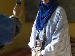 American Odyssey: 1x01 Gone Elvis - zdjęcia promocyjne