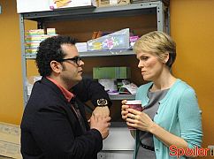 The Comedians: 1x01 Come to the House - zdjęcia promocyjne