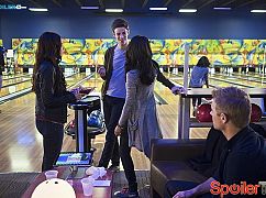 The Flash: 1x15 Out of Time - zdjęcia promocyjne