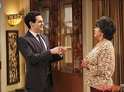 Cristela: 1x21 Village Mode - zdjęcia promocyjne