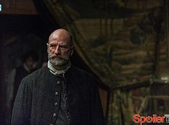 Outlander: 1x10 By the Pricking of My Thumbs - zdjęcia promocyjne
